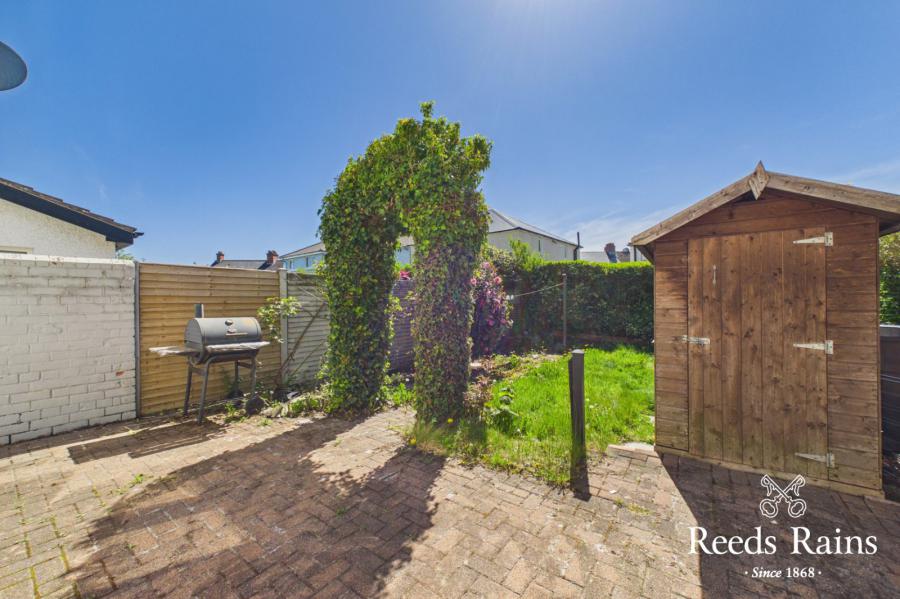 21 Campbell Park Avenue