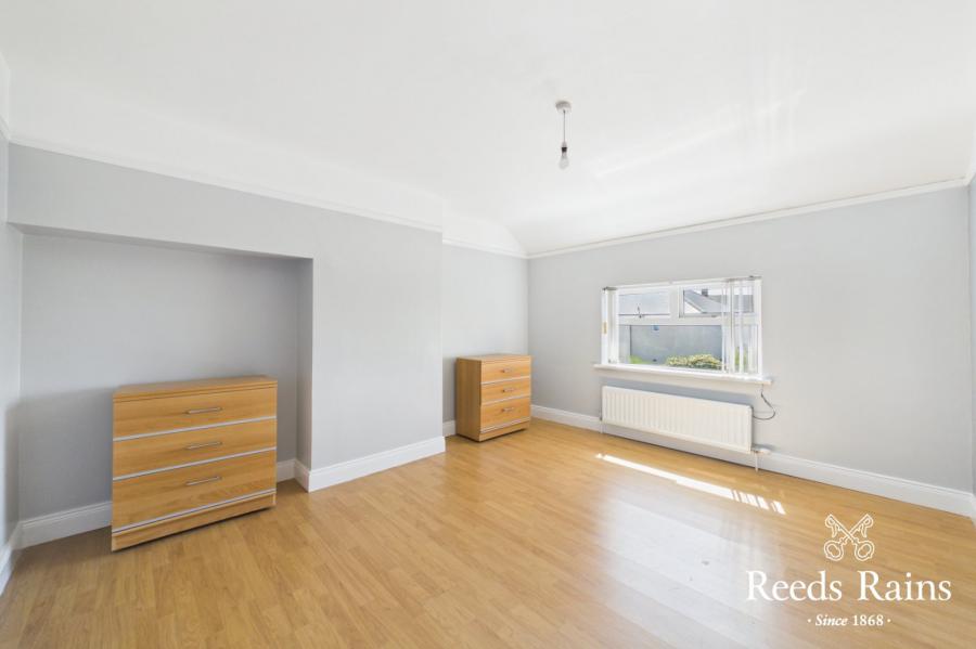 21 Campbell Park Avenue