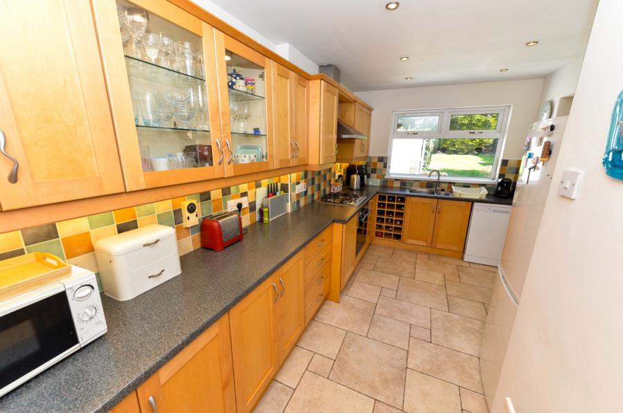 56 Knockvale Park