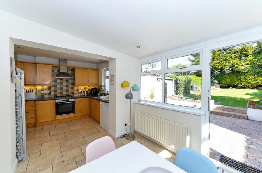 56 Knockvale Park