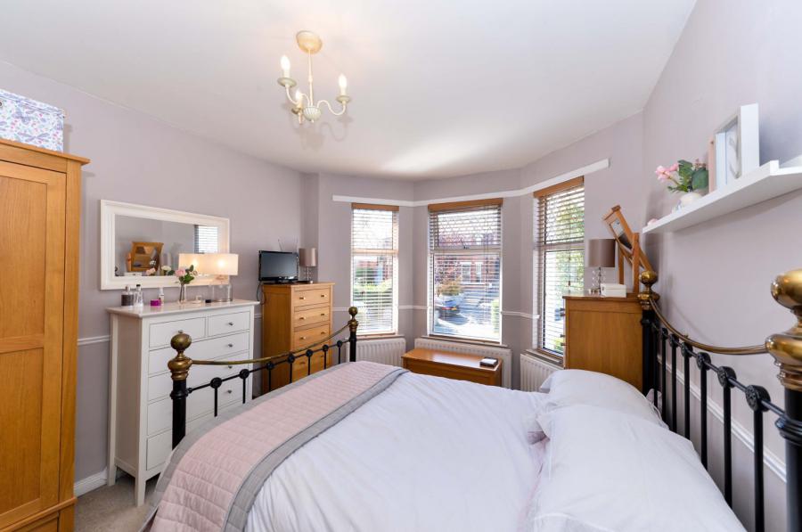 56 Knockvale Park