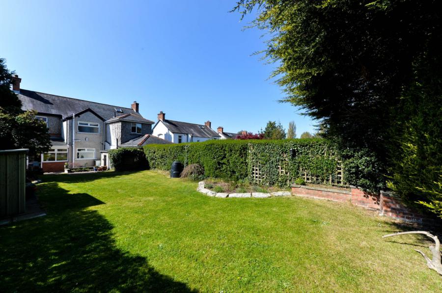56 Knockvale Park