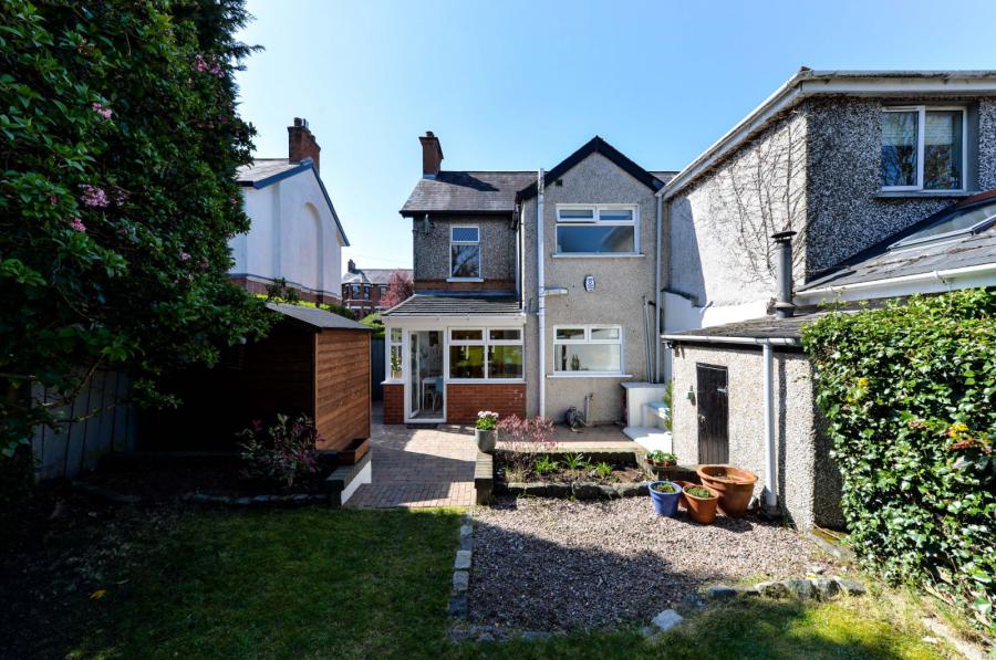 56 Knockvale Park