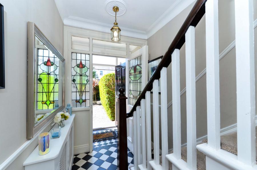 56 Knockvale Park