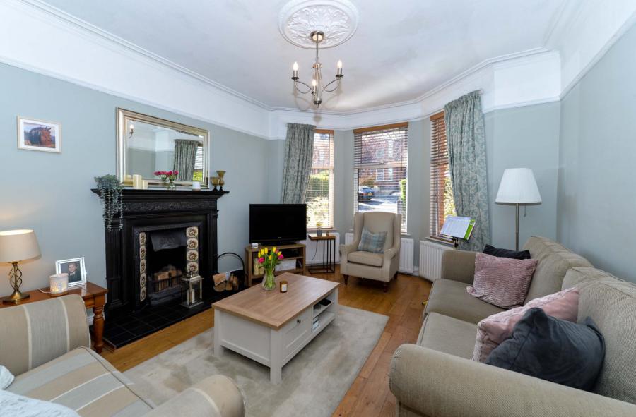56 Knockvale Park