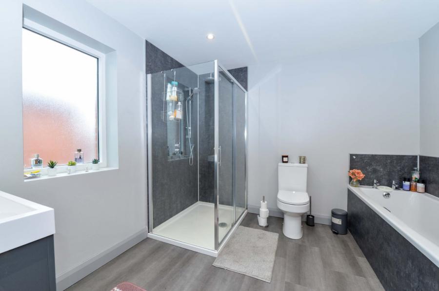 38 Upper Newtownards Road