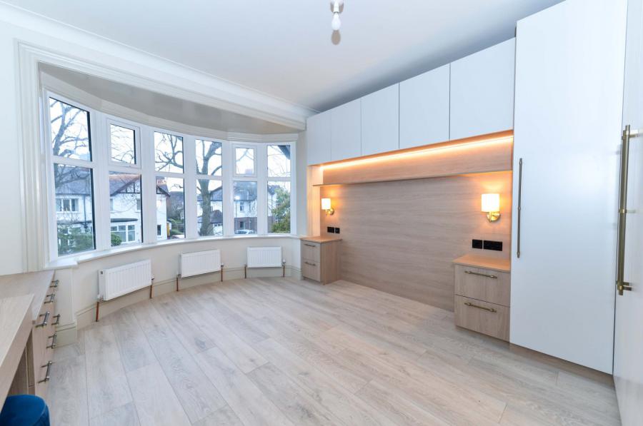 3 Kinedar Crescent
