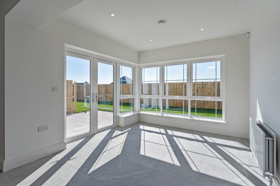 Site 393 Lh2.4, Millmount Village