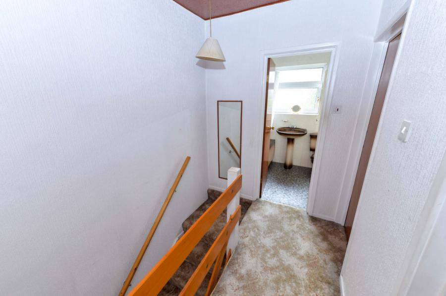 2 Bloomfield Park West