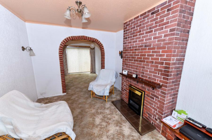 2 Bloomfield Park West
