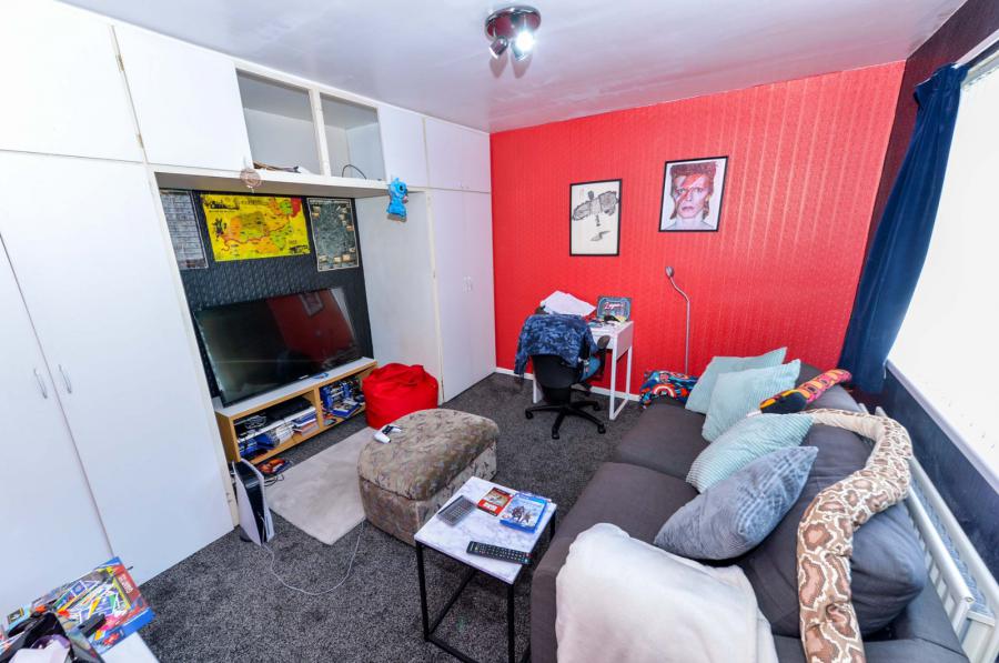 31 Glenview Park