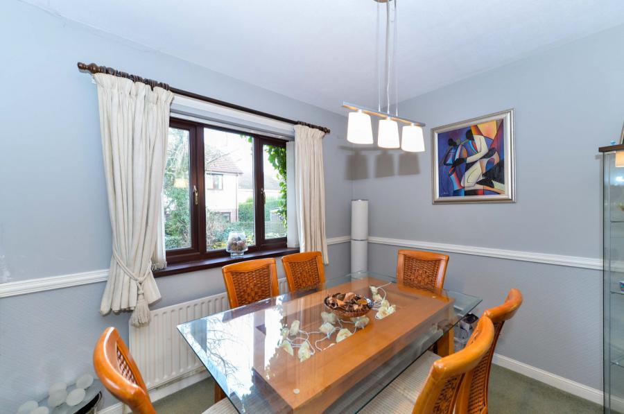 1 Thornhill Grove