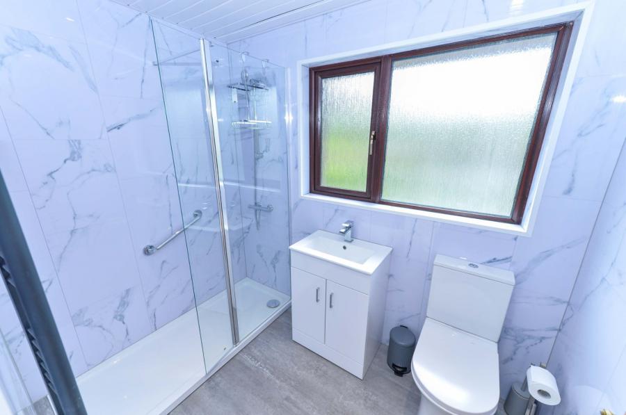 14 Strathearn Mews