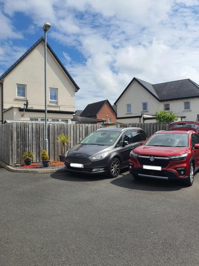 15 Millmount Village Square