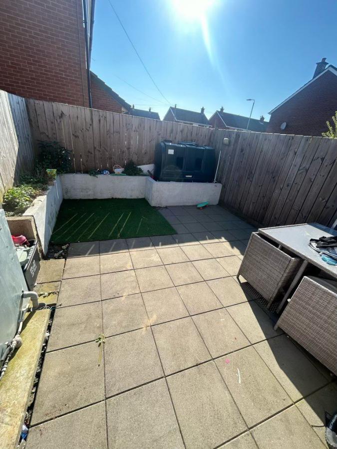 16 Victoria Road