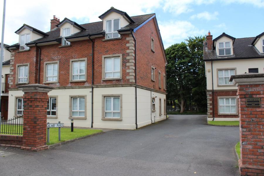 12 Galway Manor