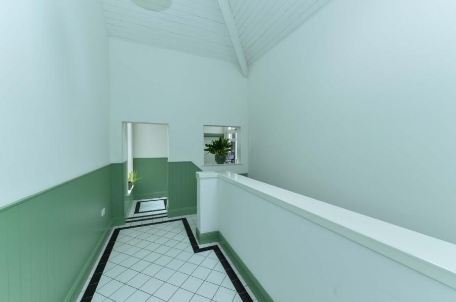 Apartment 1, 19 The Walled Garden