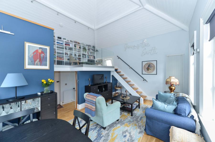 Apartment 1, 19 The Walled Garden