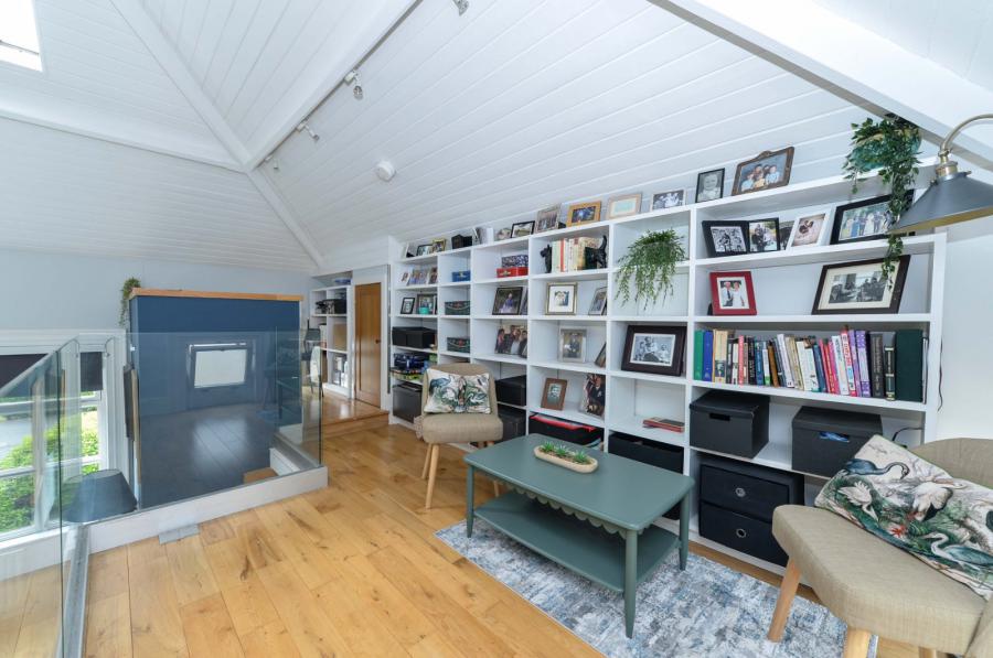 Apartment 1, 19 The Walled Garden