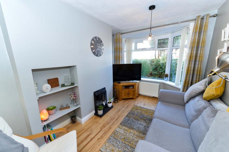 10 Summerhill Parade