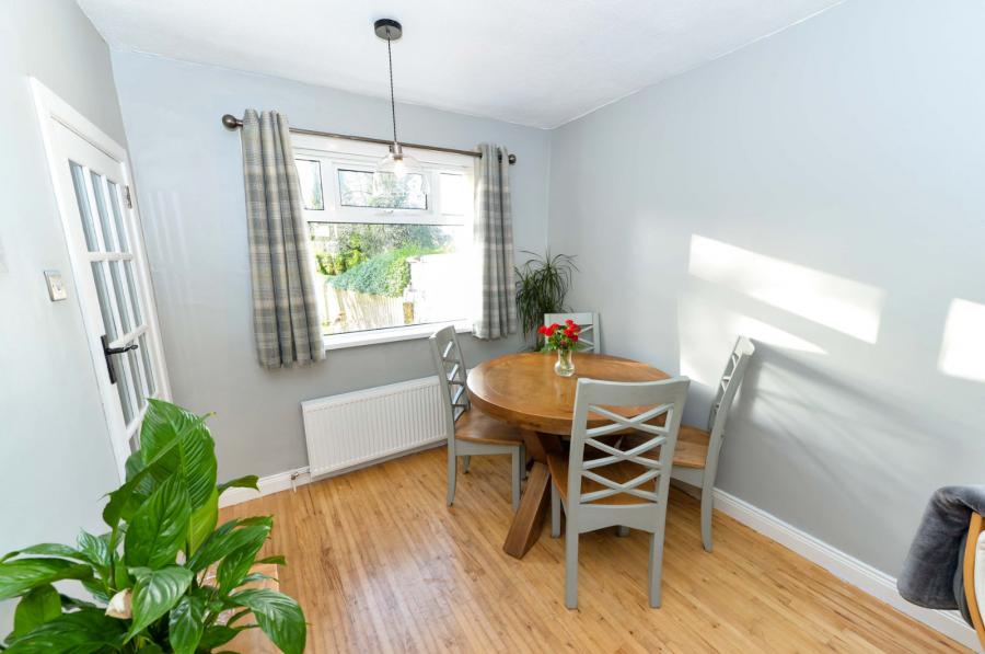 10 Summerhill Parade