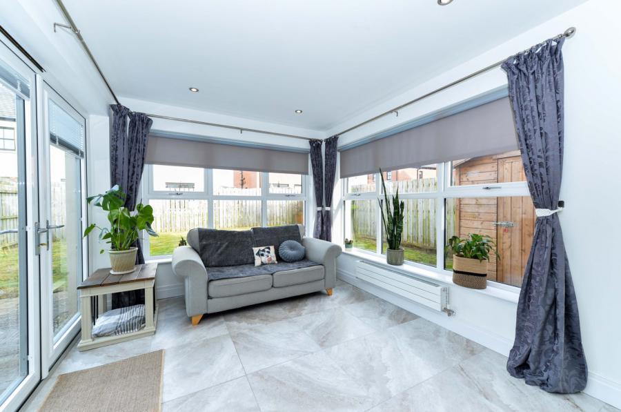 4 Castlegowan Place