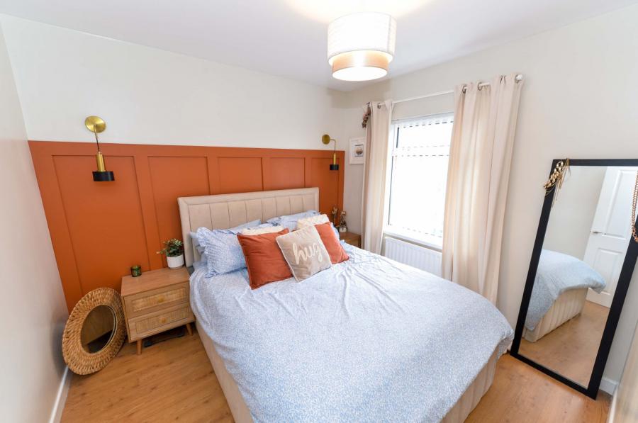 25 Strandburn Park