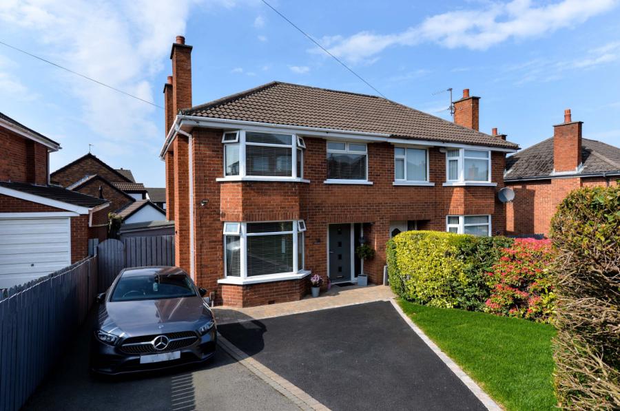 18 Glenview Gardens, Belfast, County Antrim, BT5 7LY