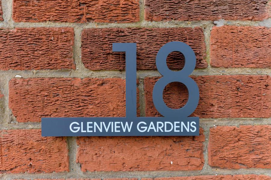 18 Glenview Gardens