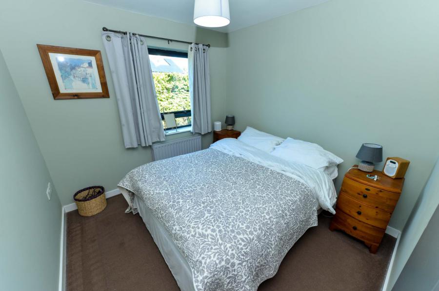 Apartment B4, 216 Belmont Road