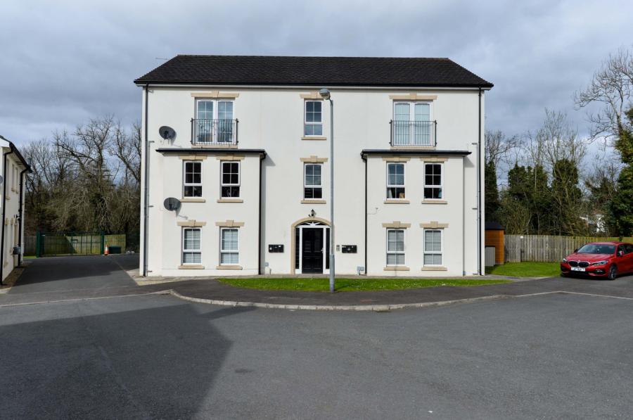 12A, Gransha Chase, Dundonald, Belfast, BT16 2FE