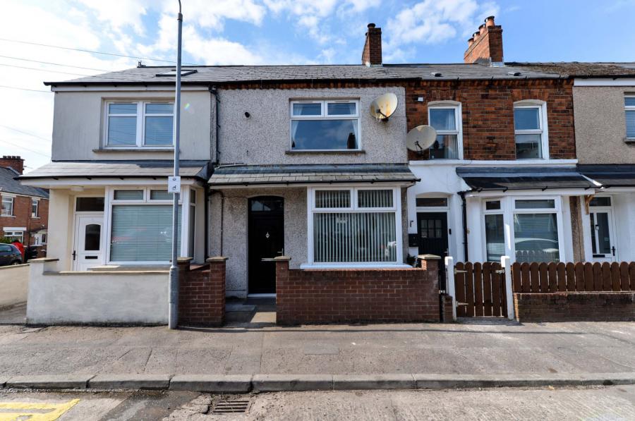 4 Colvil Street