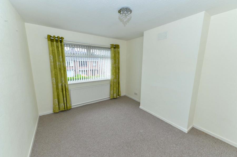 4 Clonallon Gardens