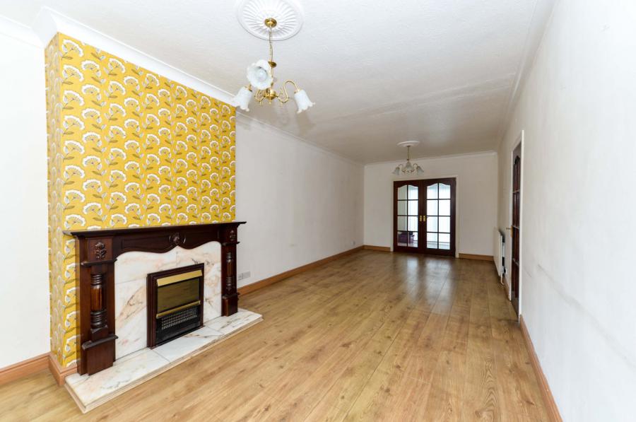 4 Clonallon Gardens