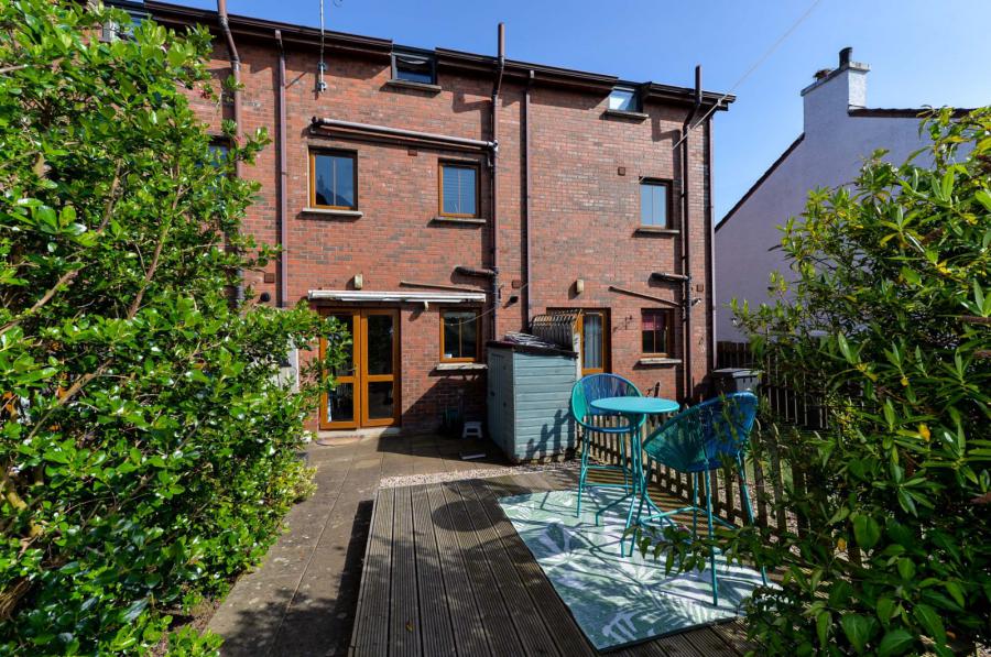 17 Kinnegar Drive