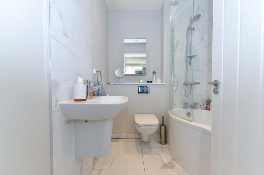 Apartment B1, Quarter Wood, 123 Old Dundonald Road