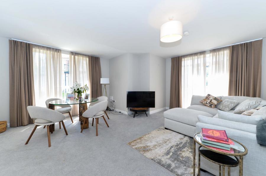 Apartment B1, Quarter Wood, 123 Old Dundonald Road