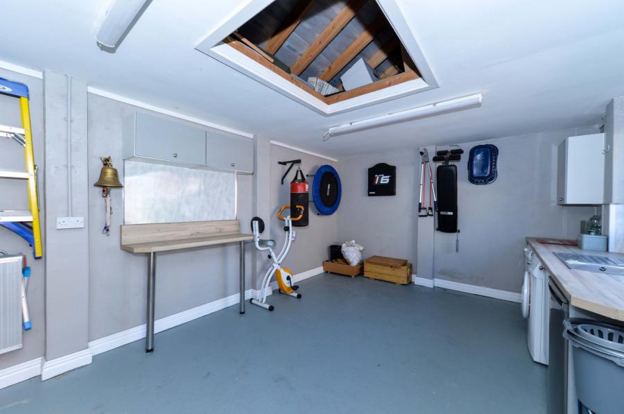 281 Holywood Road