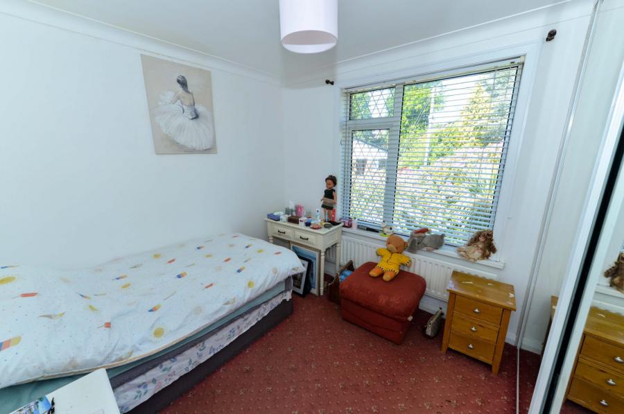 36 Glenmillan Park