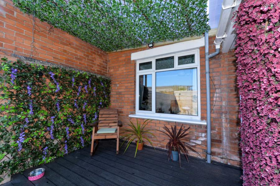 120 Holywood Road