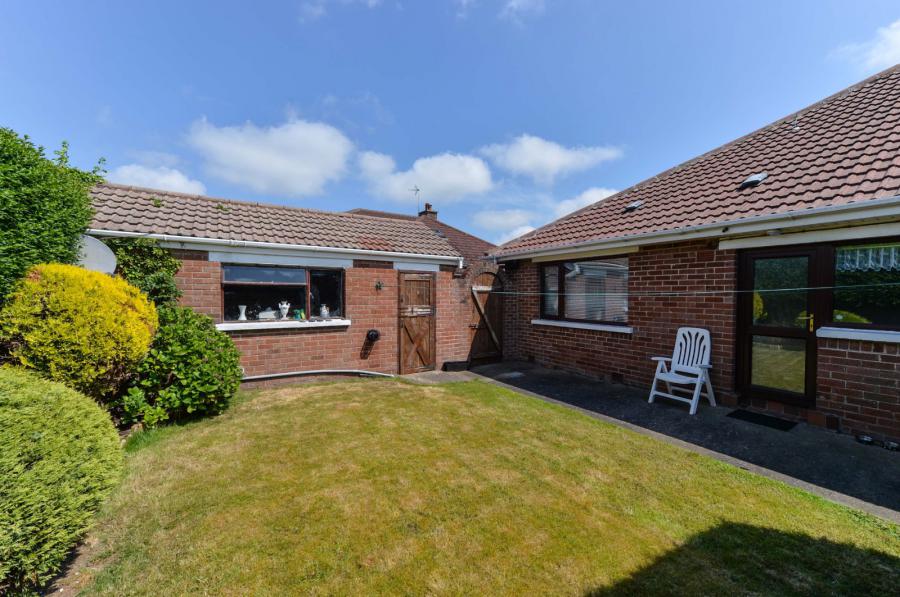 8 Ilford Avenue