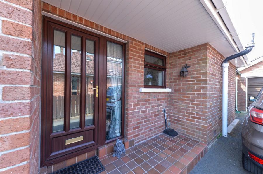 8 Ilford Avenue