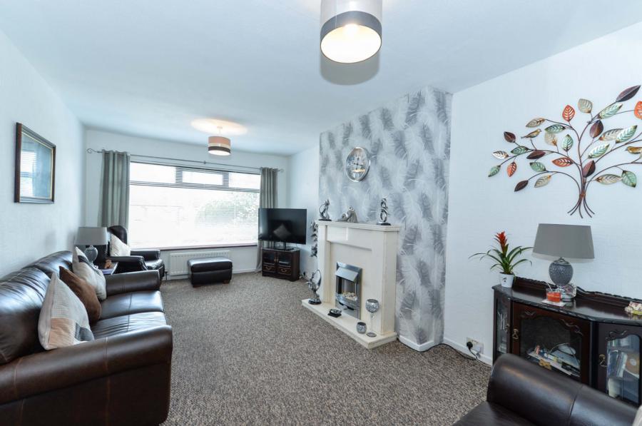 8 Ilford Avenue