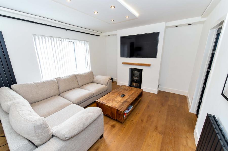 56 Whincroft Road