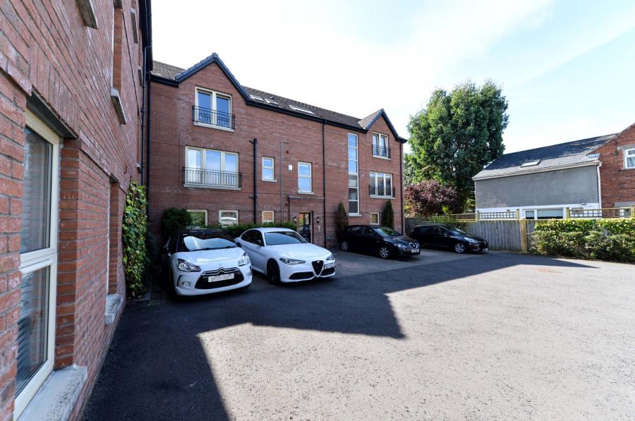 Apartment 3 Richmond Hall, 40B Station Road