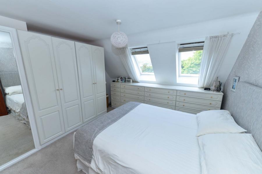 38 Beechwood Manor