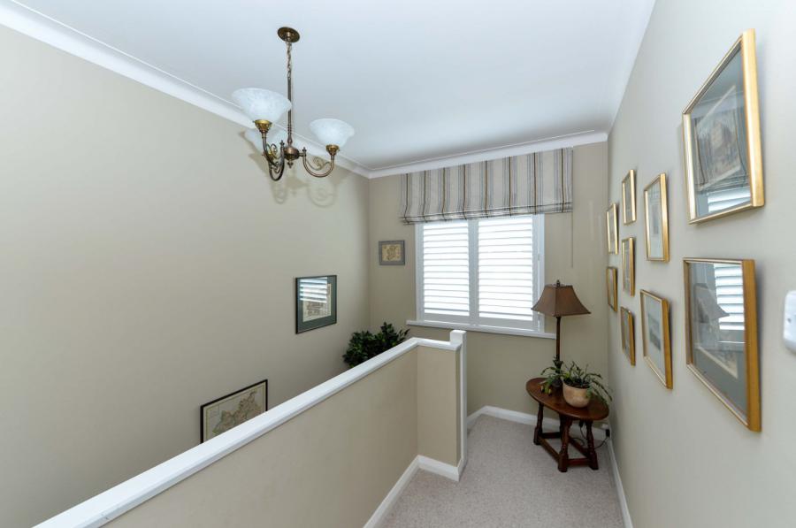8 Glen Ebor Park