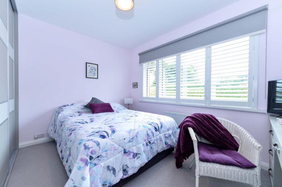 8 Glen Ebor Park