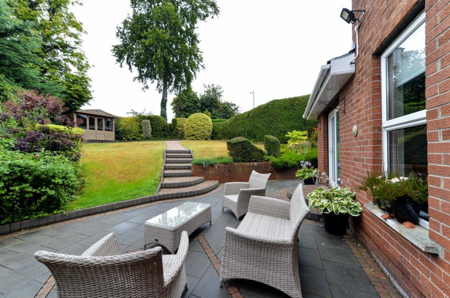 8 Glen Ebor Park