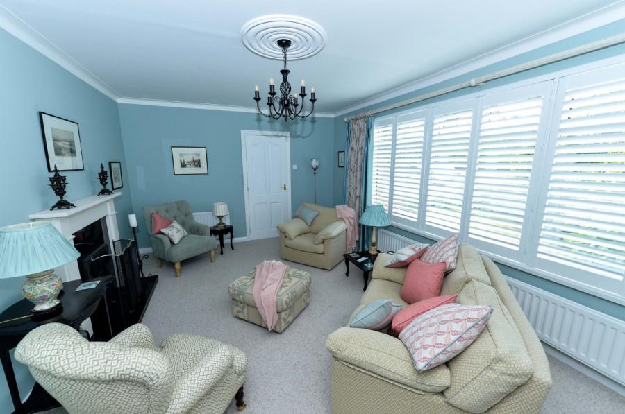 8 Glen Ebor Park